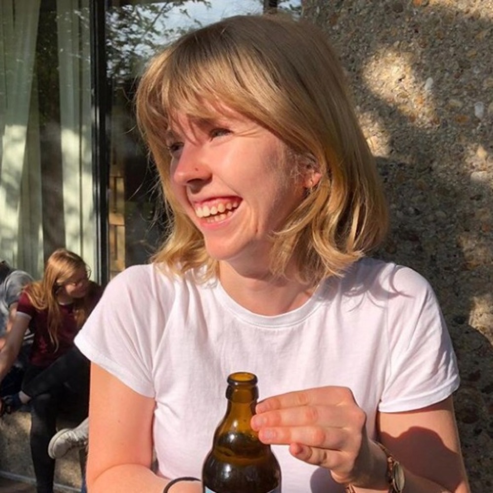 Meet your Posher, Alissa